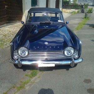 1967 Triumph TR4A IRS